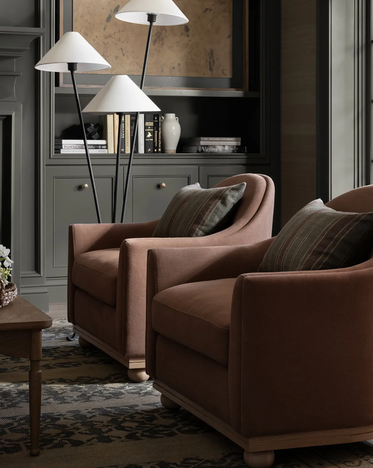 Bunnell Lounge Chair (Ready to Ship)