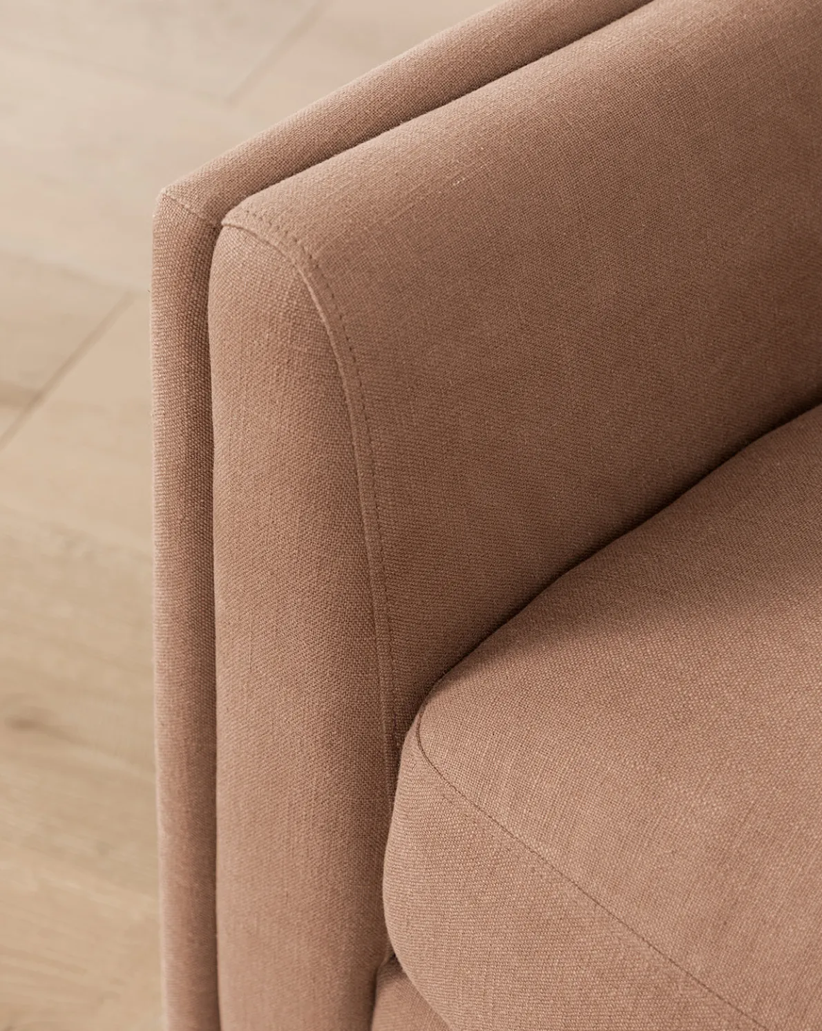 Bunnell Lounge Chair (Ready to Ship)