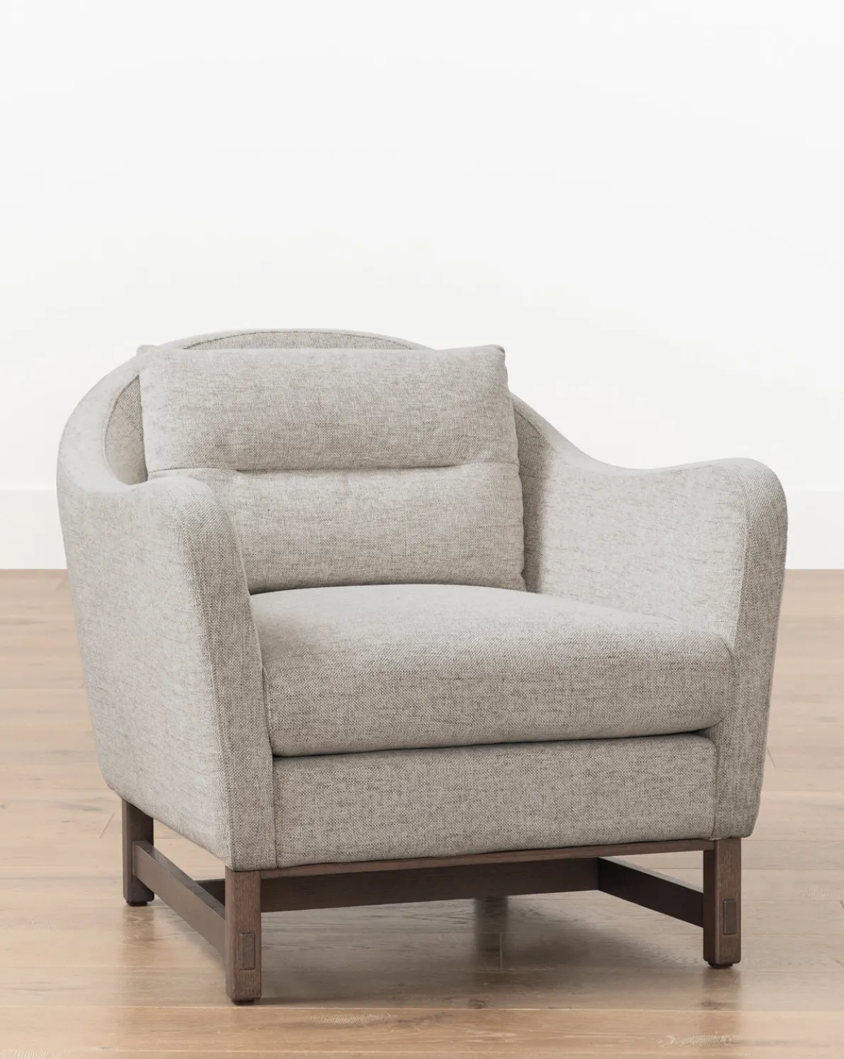 Commodore Lounge Chair