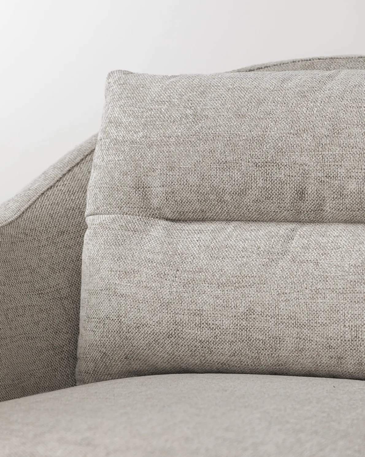 Commodore Lounge Chair