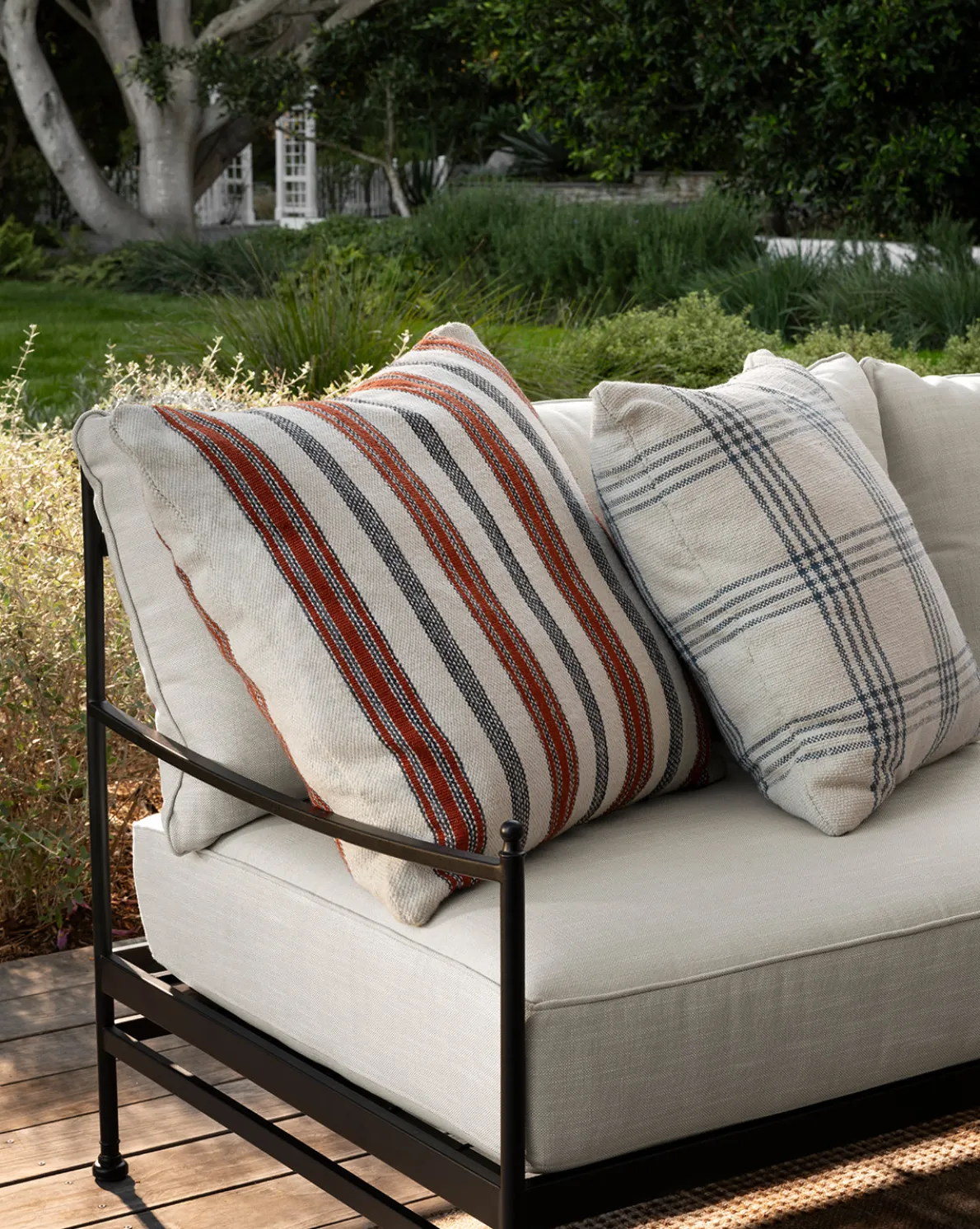 Conlin Indoor/Outdoor Pillow