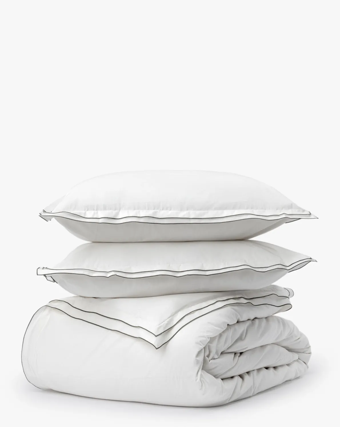 Devlin White Duvet Cover & Sham Set