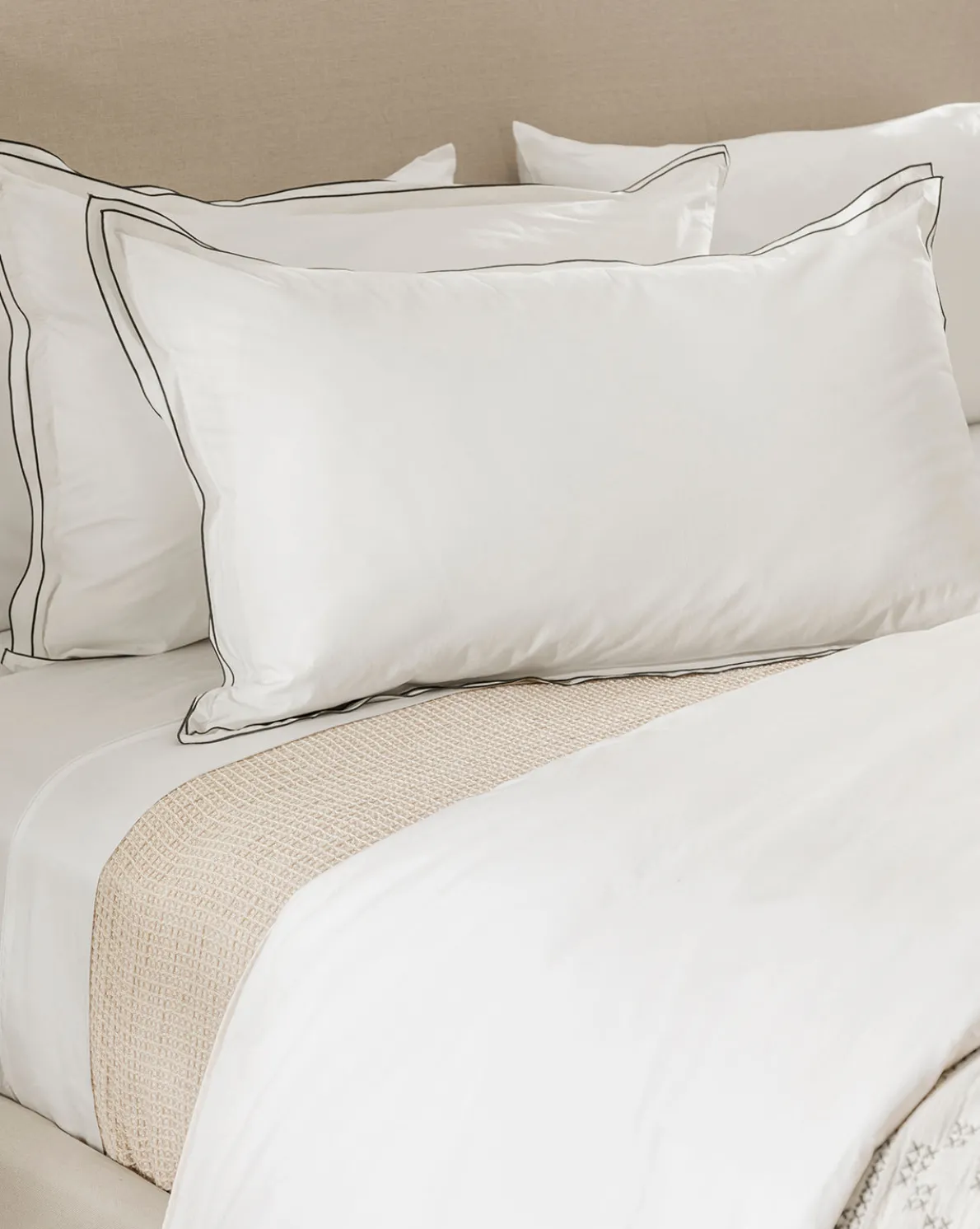 Devlin White Shams (Set of 2)