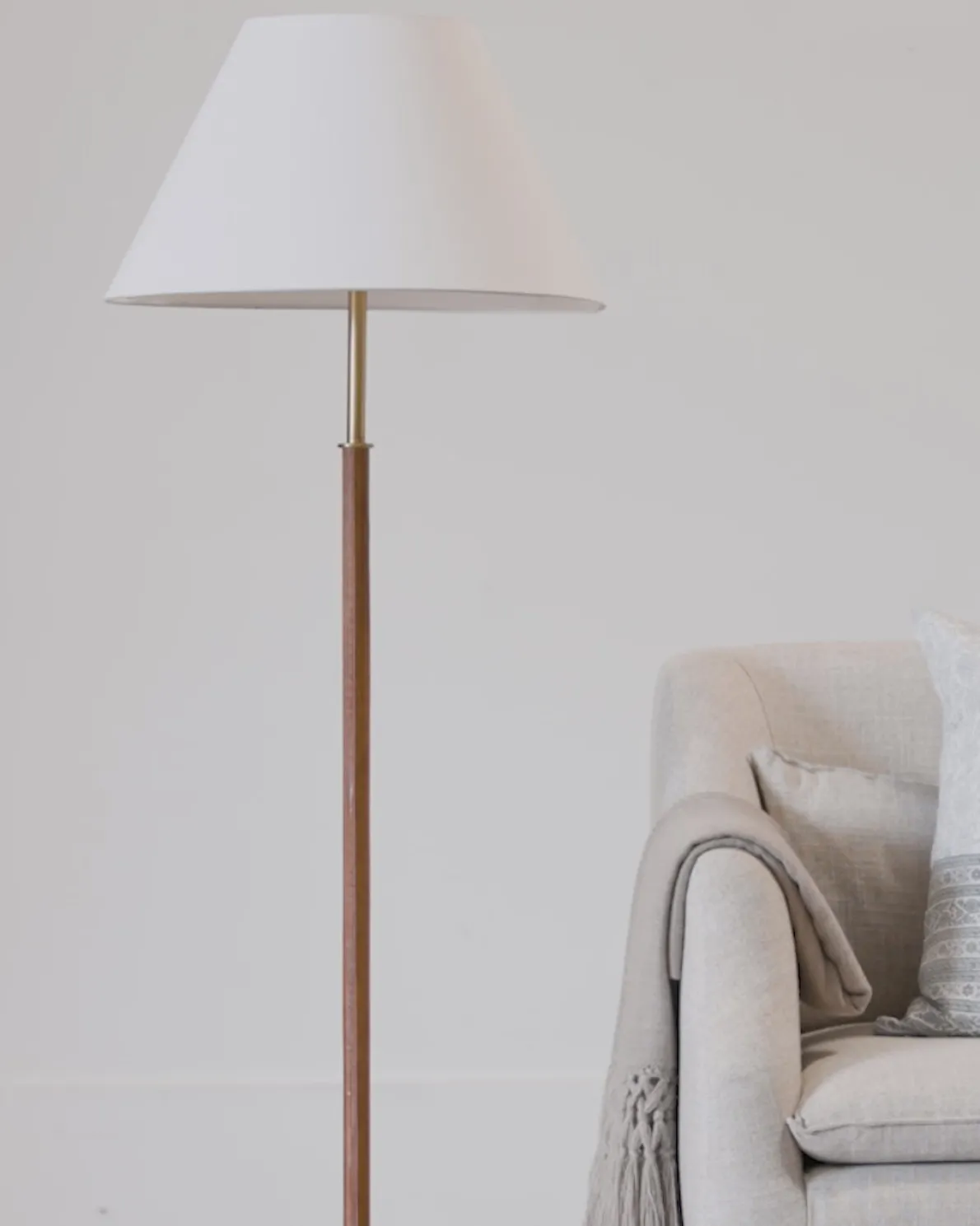 Elijah Floor Lamp