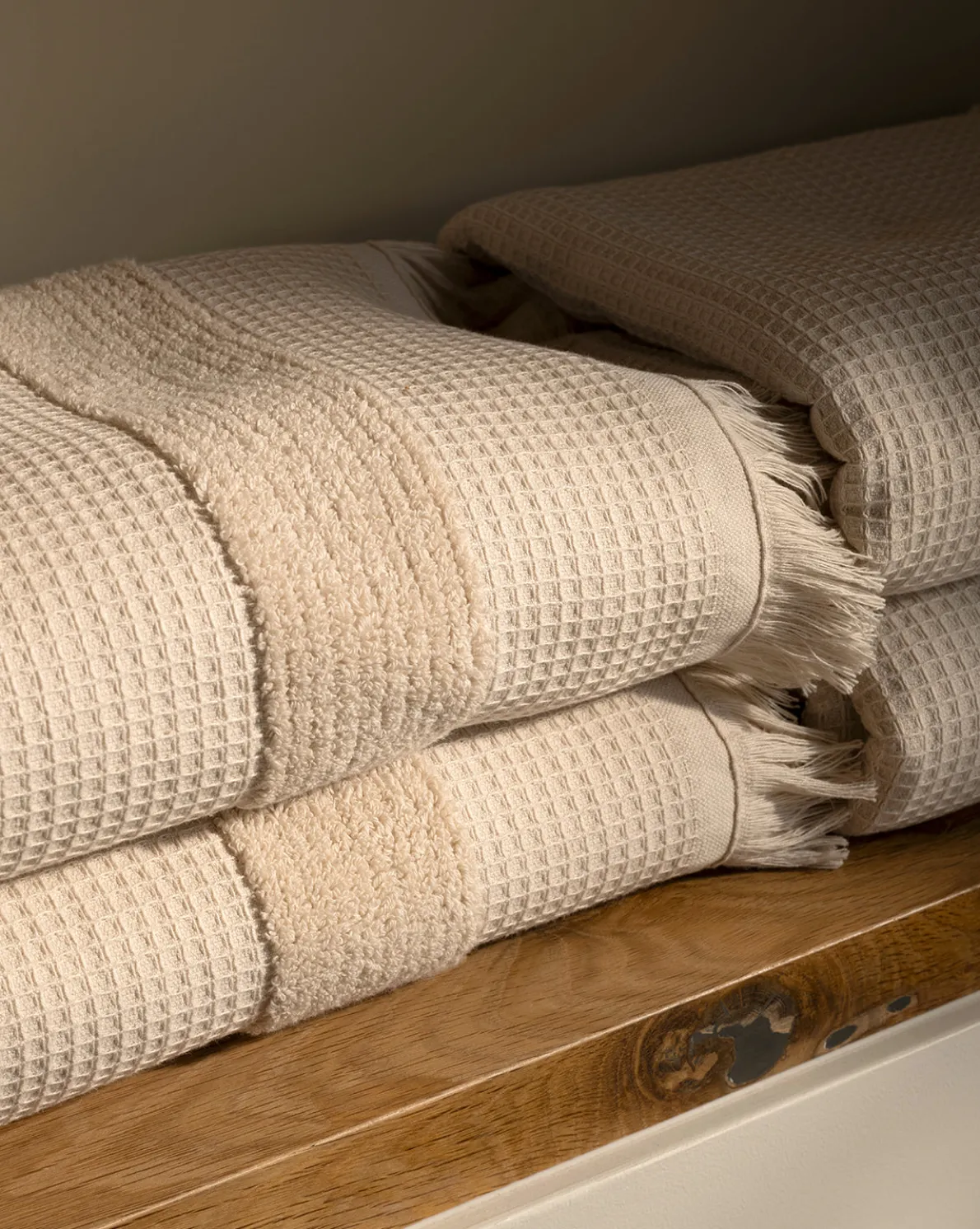 Ellis Beige Bath Collection