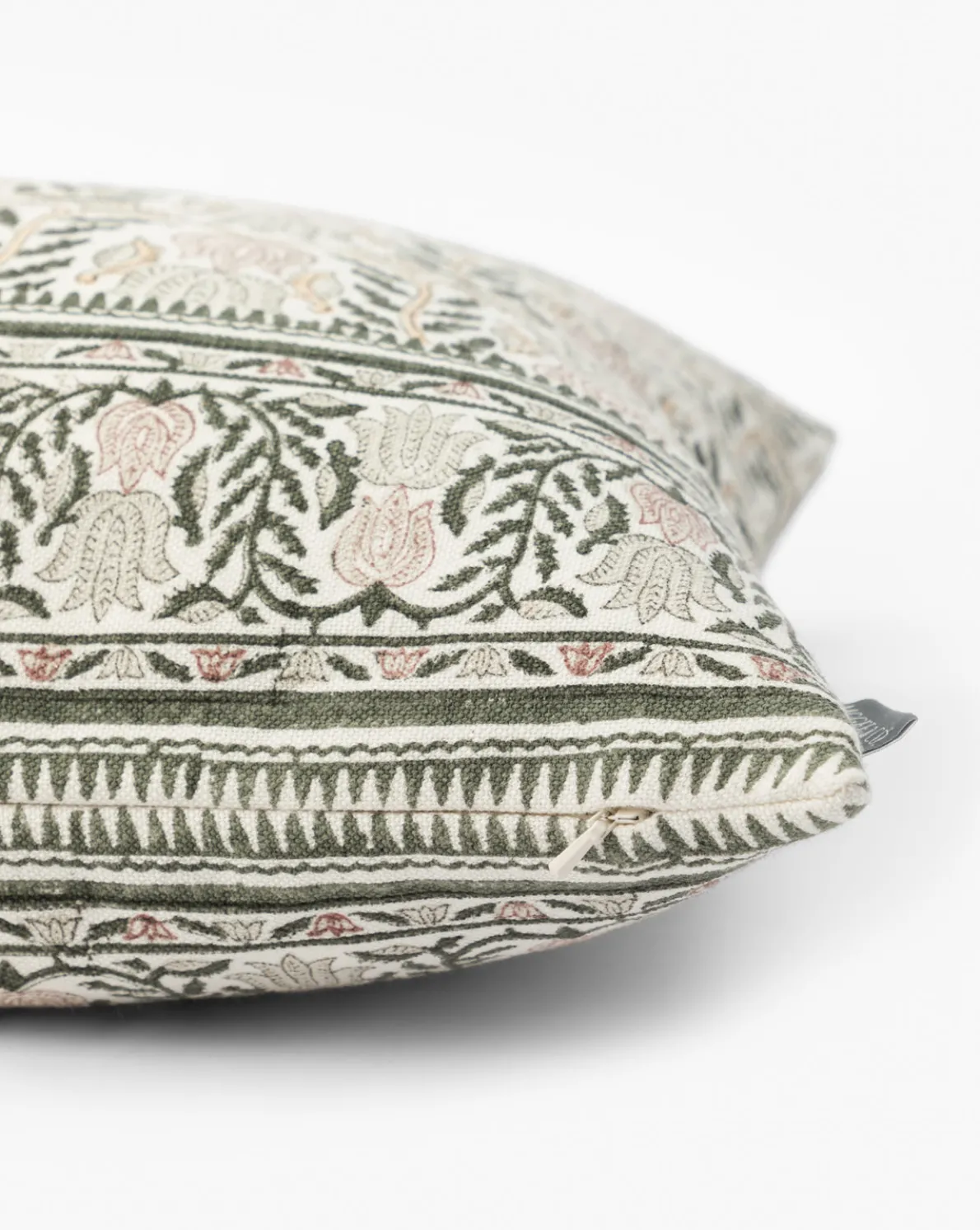 Ellsbeth Pillow Cover