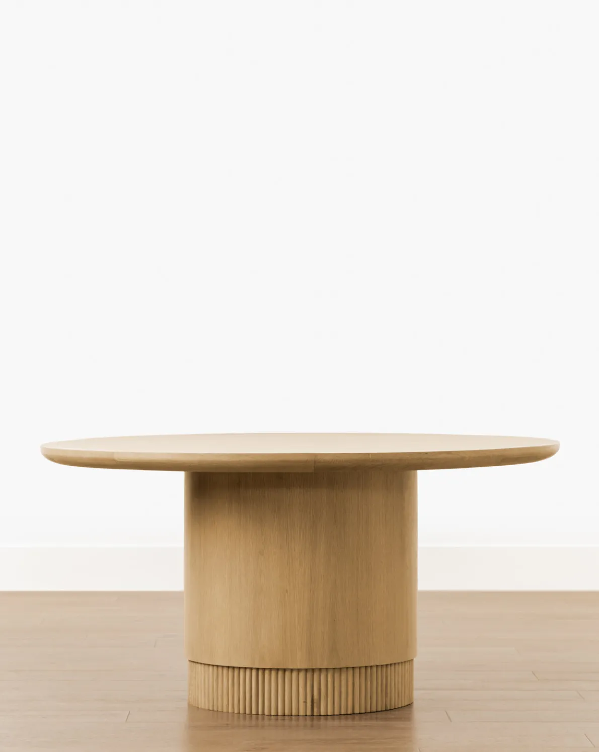 Gilroy Round Oak Dining Table