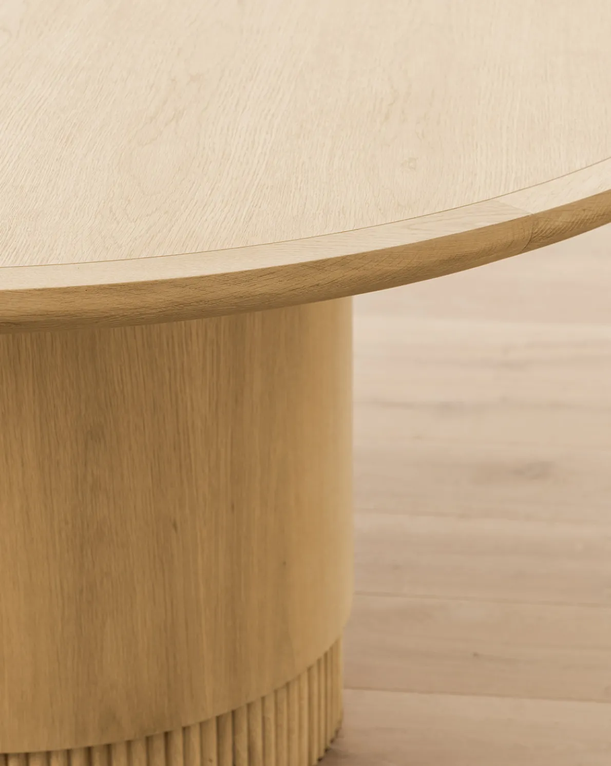 Gilroy Round Oak Dining Table