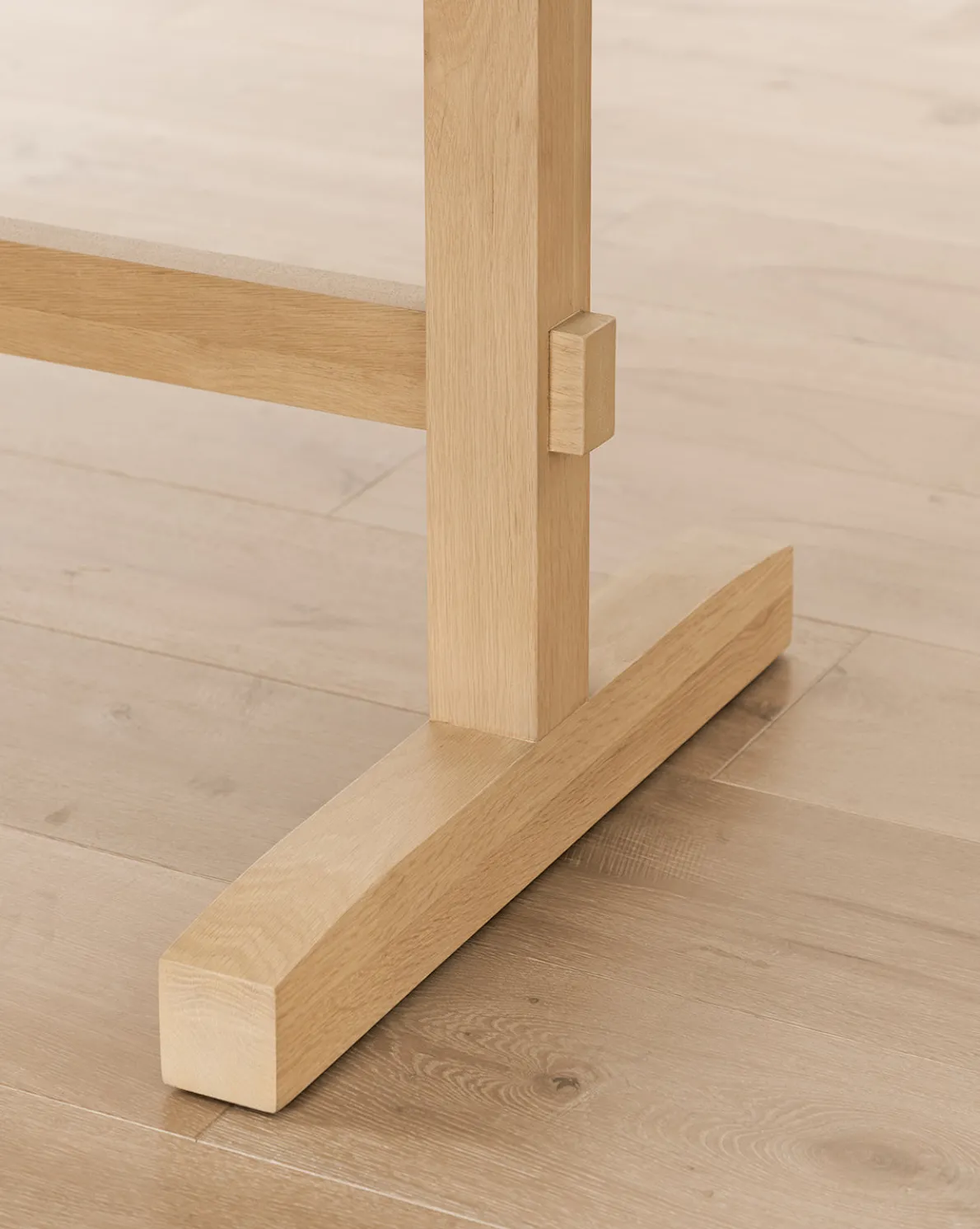 Giselle Oval Dining Table