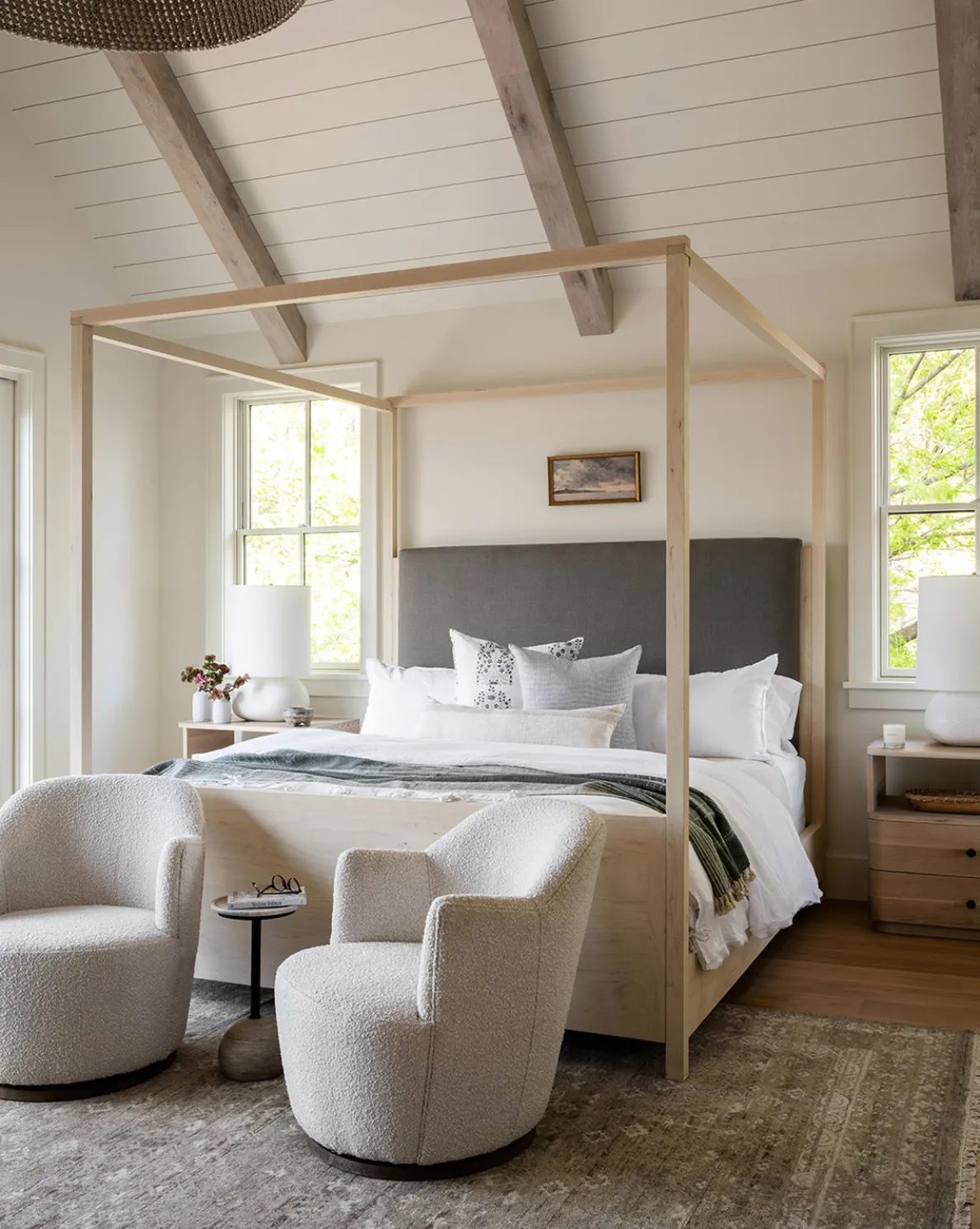 Gulliver Swivel Chair