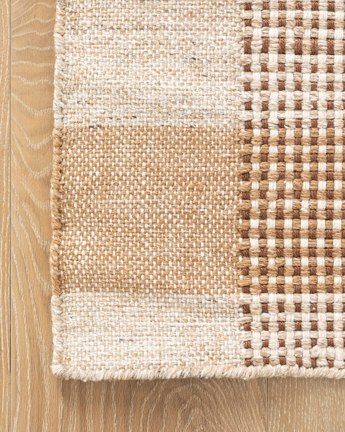 Hargrove Handwoven Indoor/Outdoor Rug