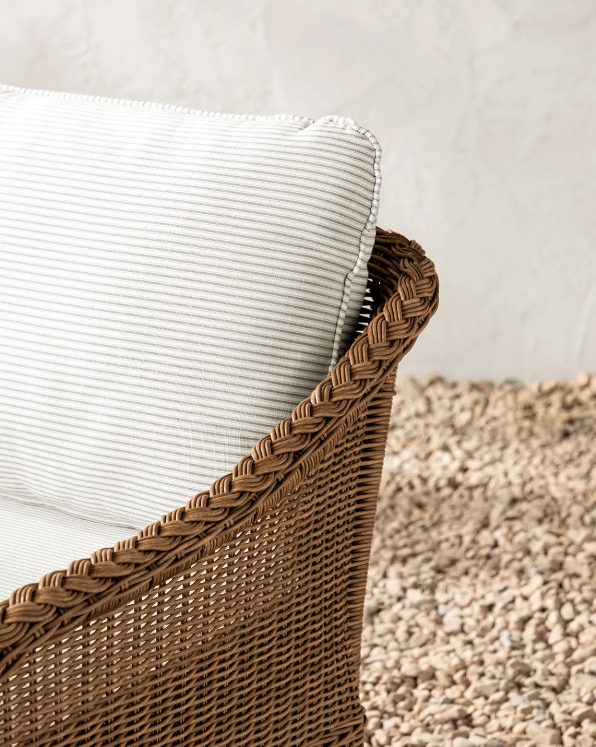 Haviland Outdoor Swivel Lounge Chair