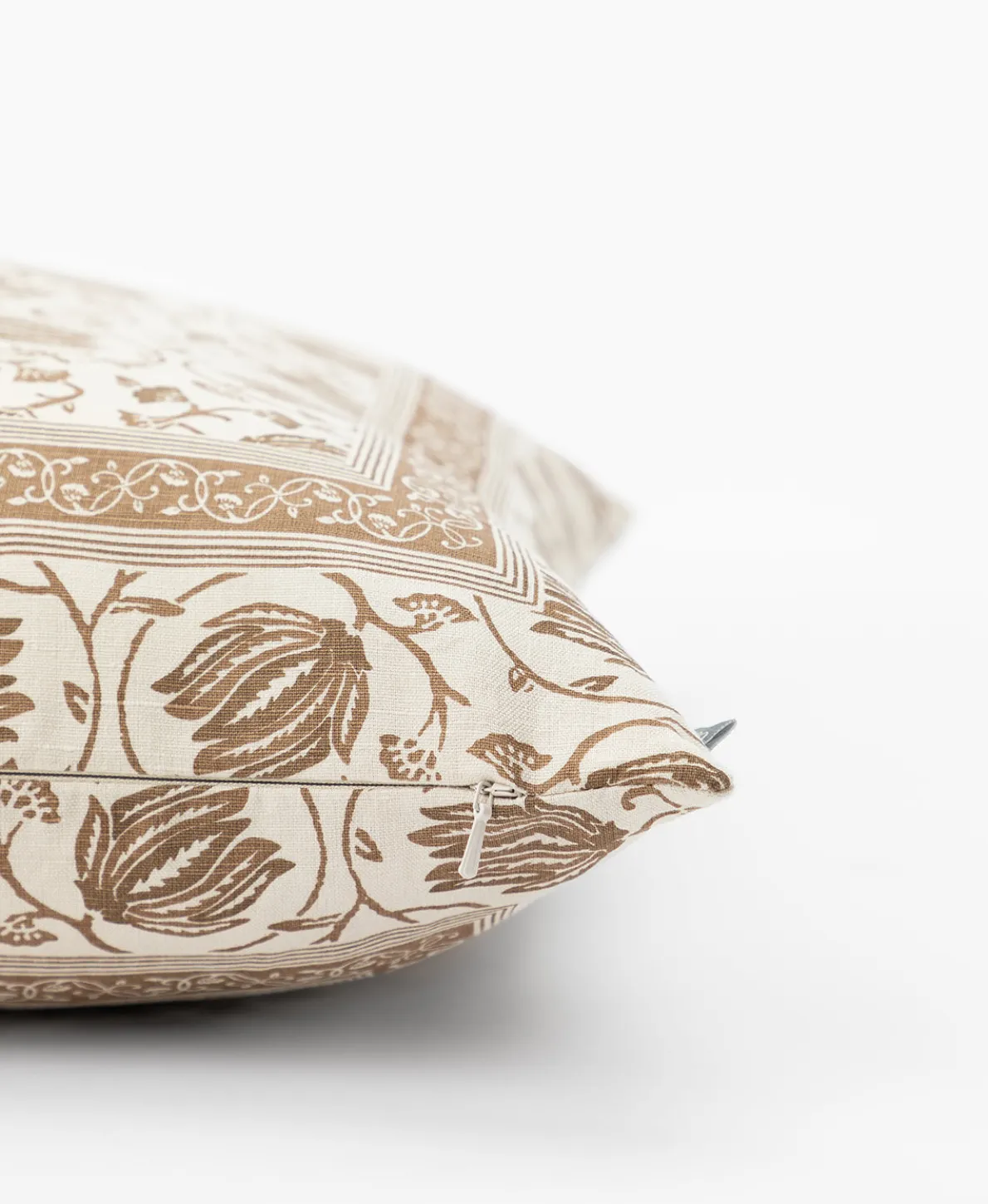 Jolie Floral Pillow Cover