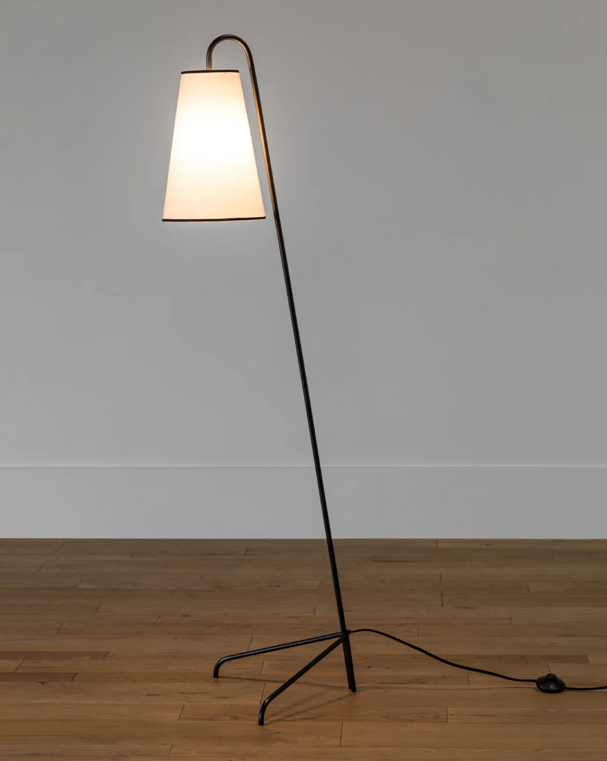 Jonas Floor Lamp