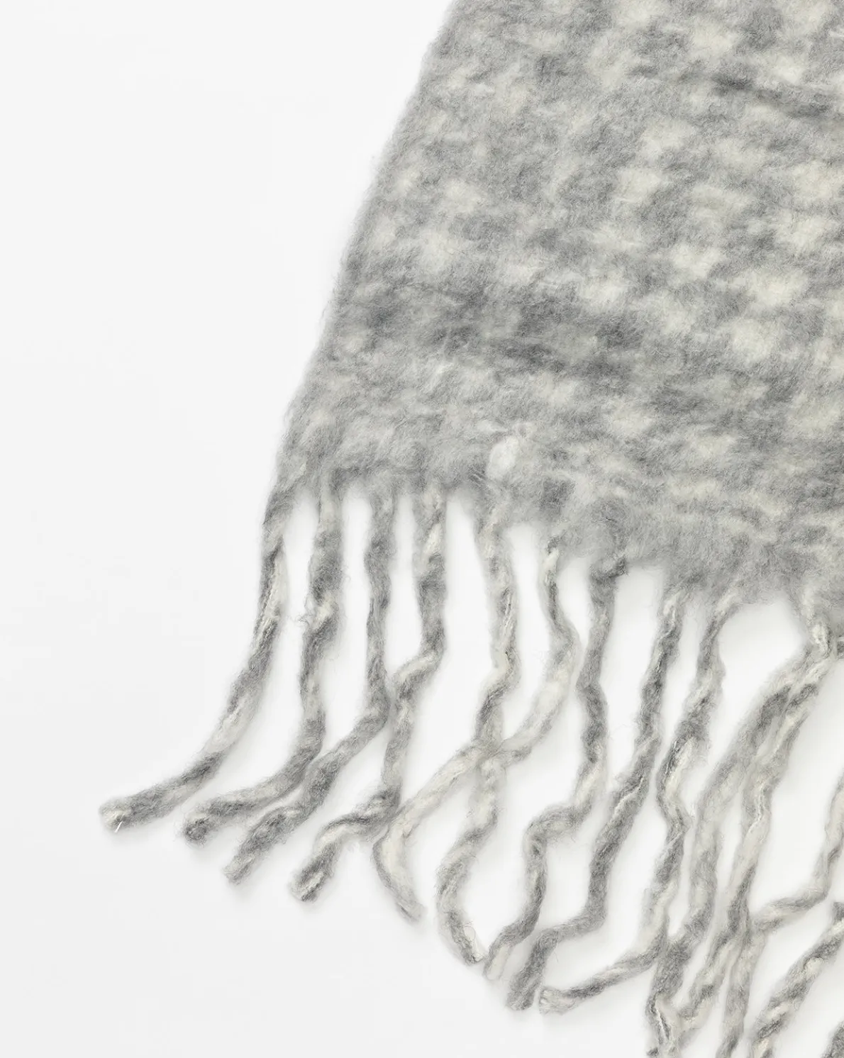 Kirsley Houndstooth Throw