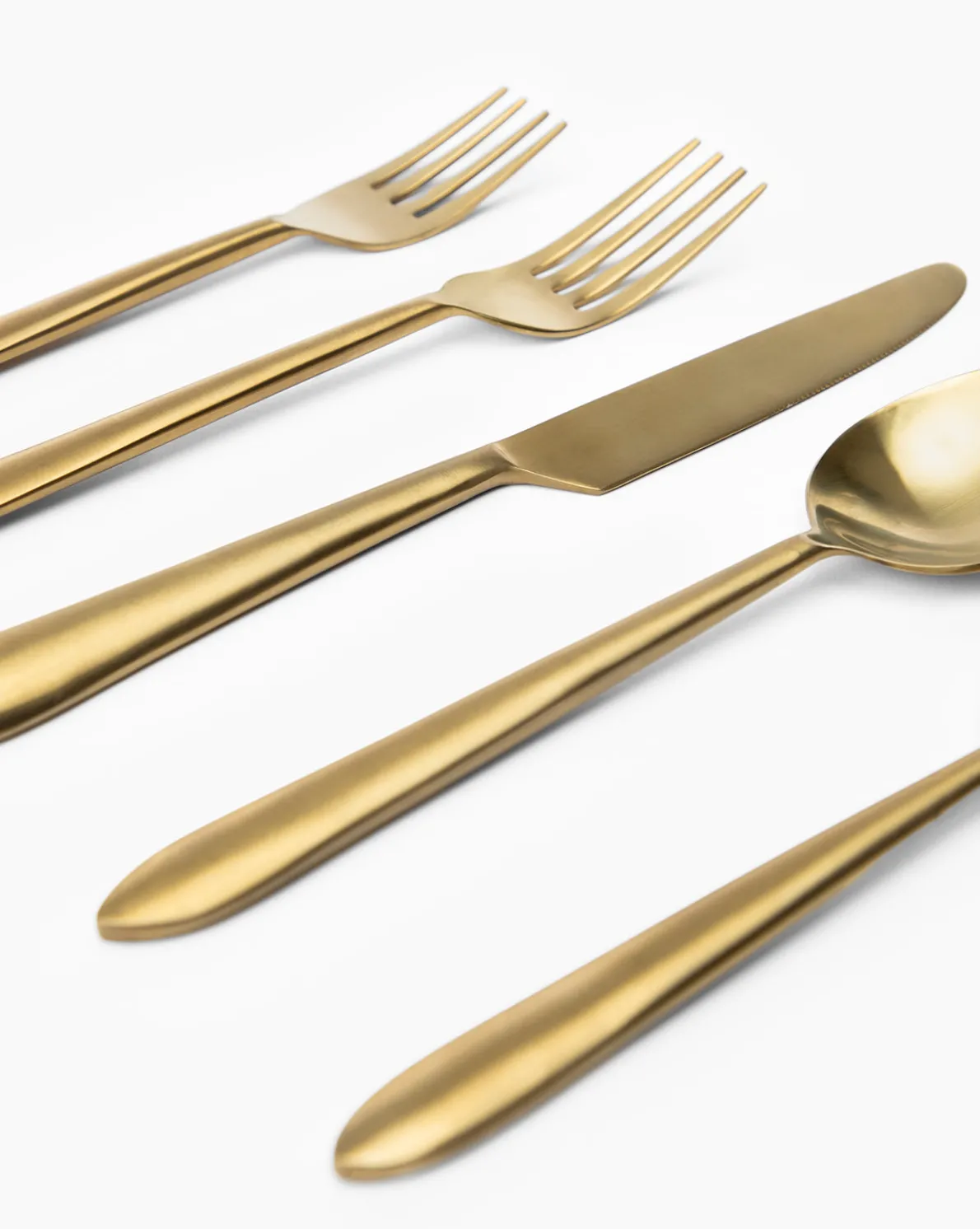 Lilia Flatware (Set of 5)