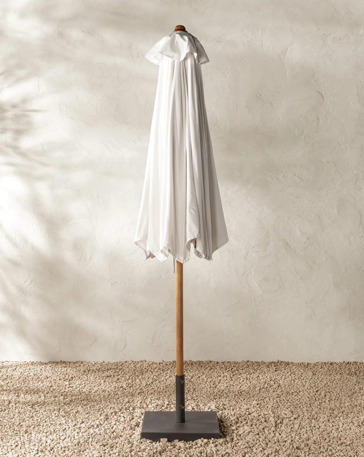 Marques Outdoor Round Umbrella