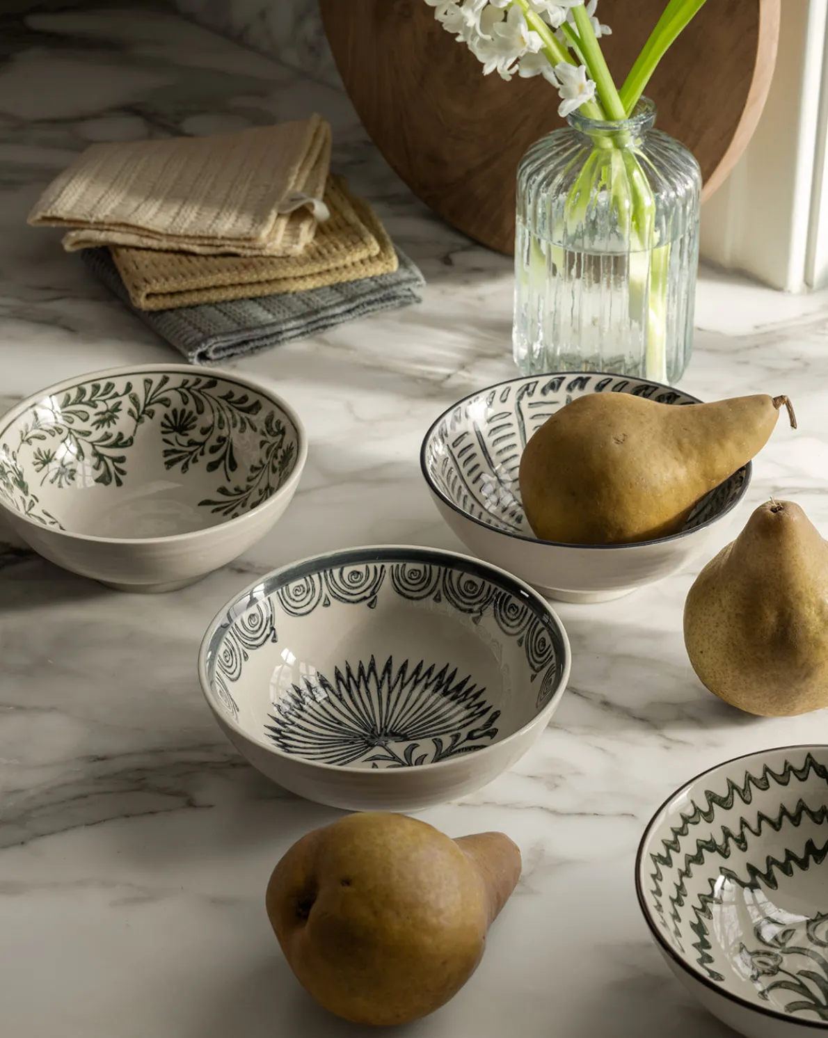 Mattia Hand-Painted Bowl