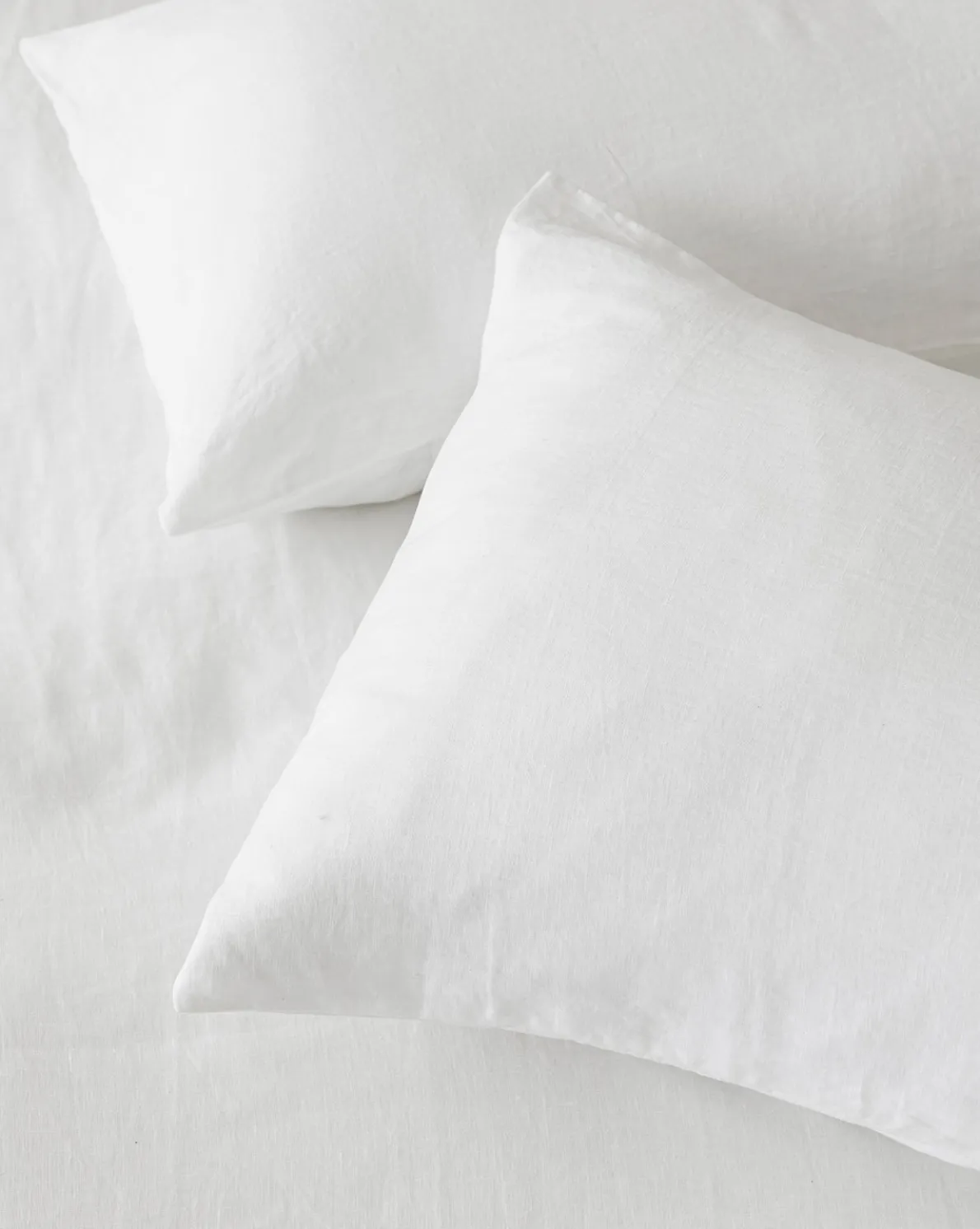 Penelope White Linen Shams (Set of 2)
