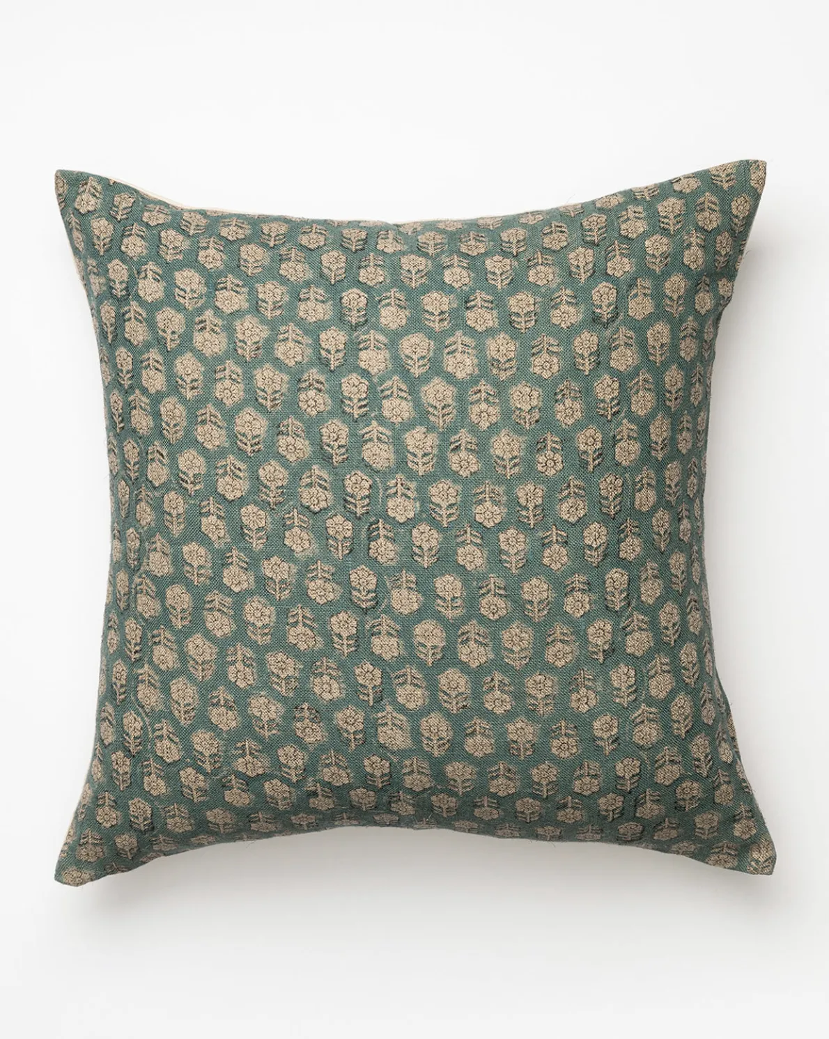 Perla Pillow Cover