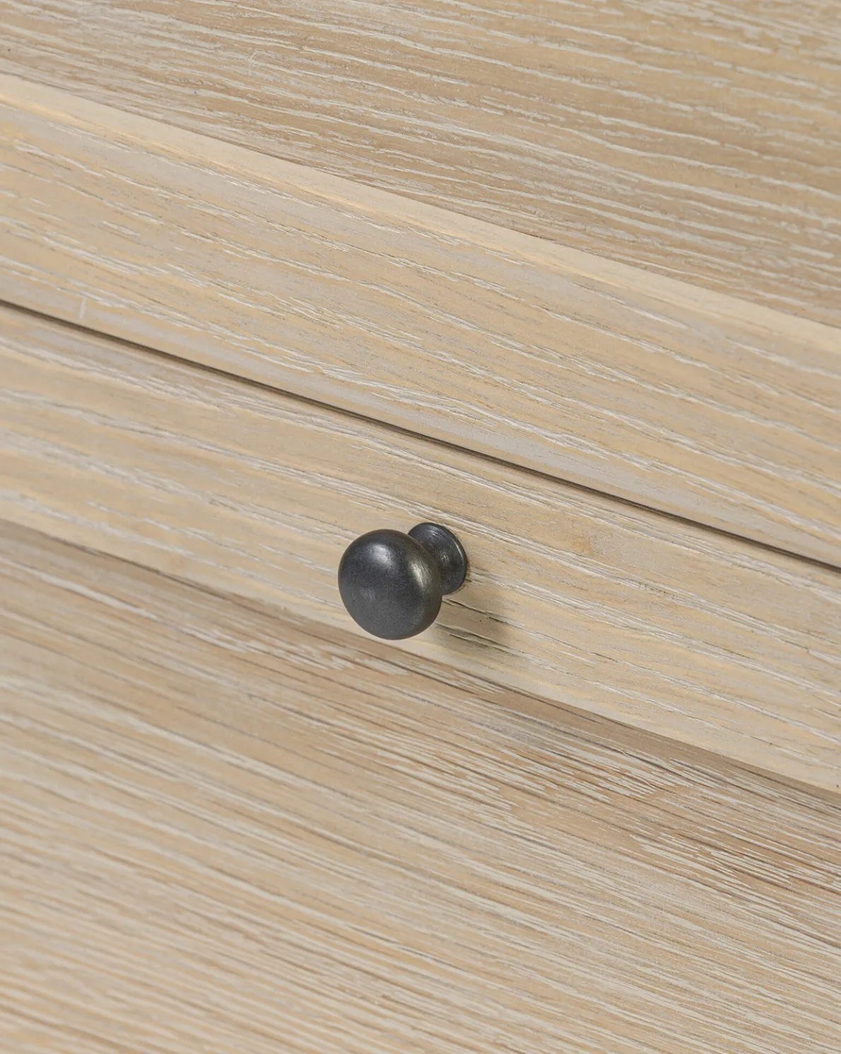 Raine 9 Drawer Dresser