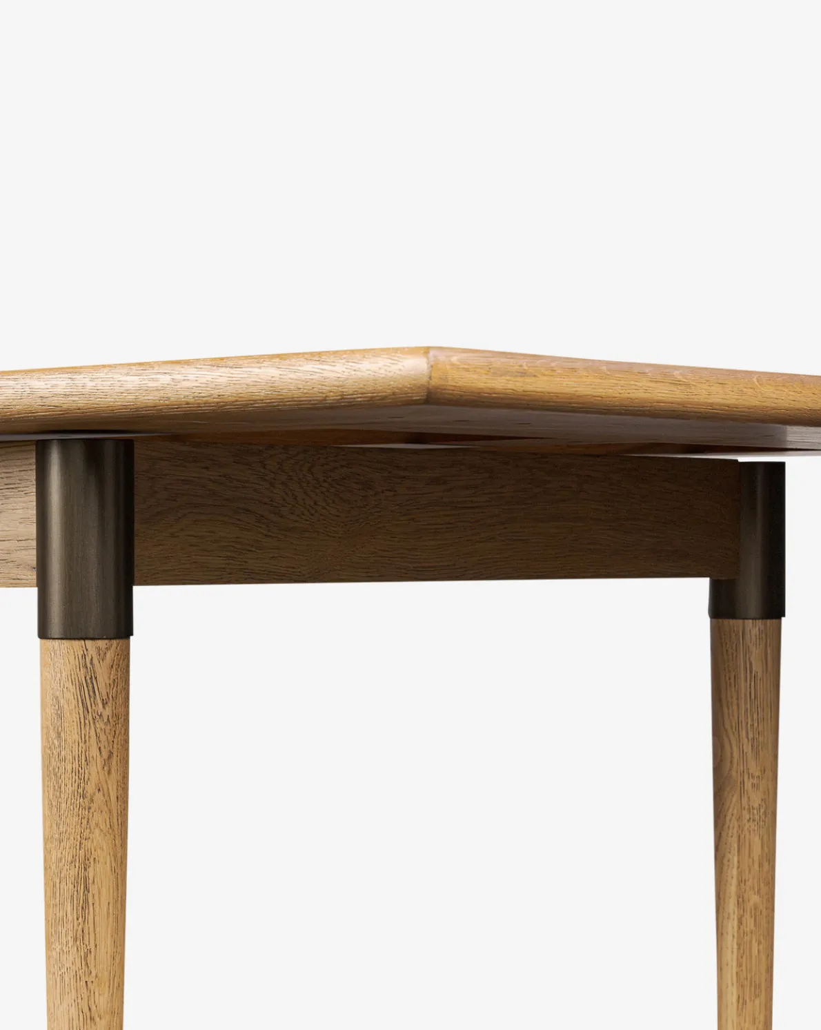 Redmond Extension Dining Table