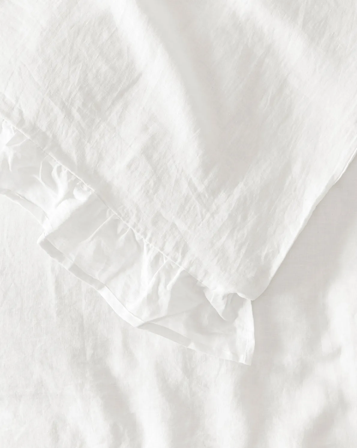 Ruffle White Linen Duvet Cover