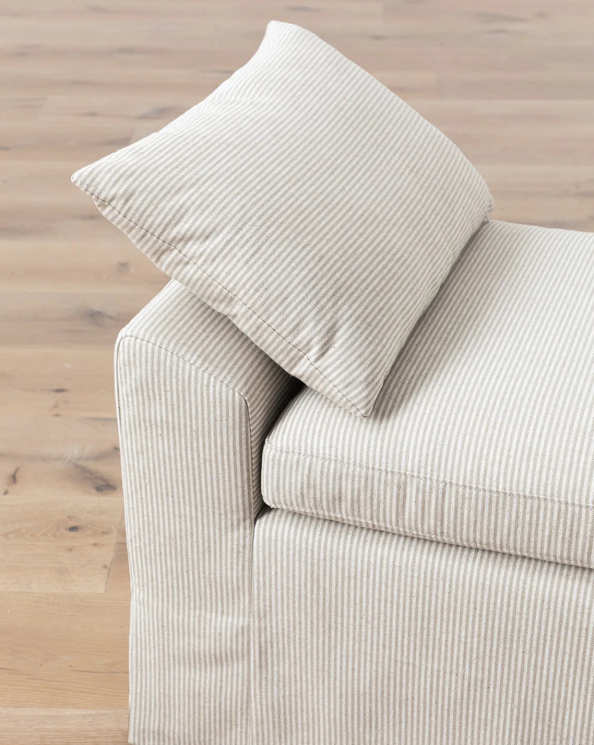 Scaletta Bench (Ready to Ship)