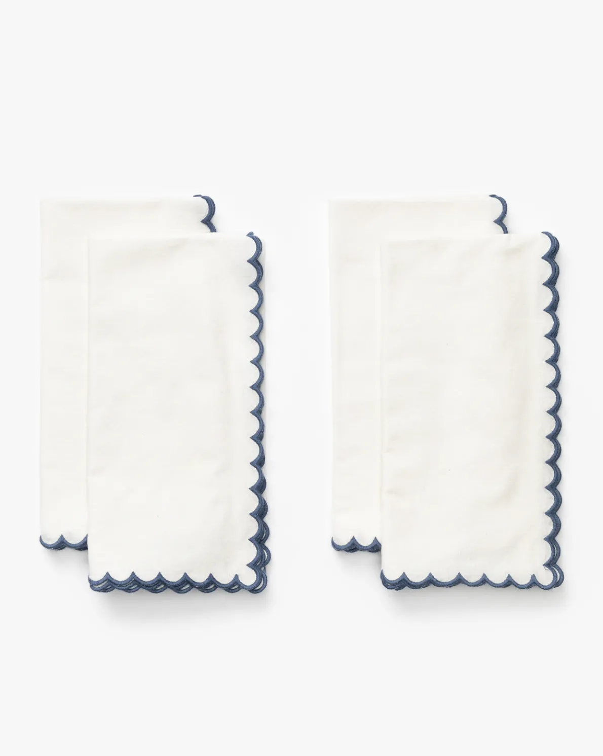 Scallop Border Napkins (Set of 4)