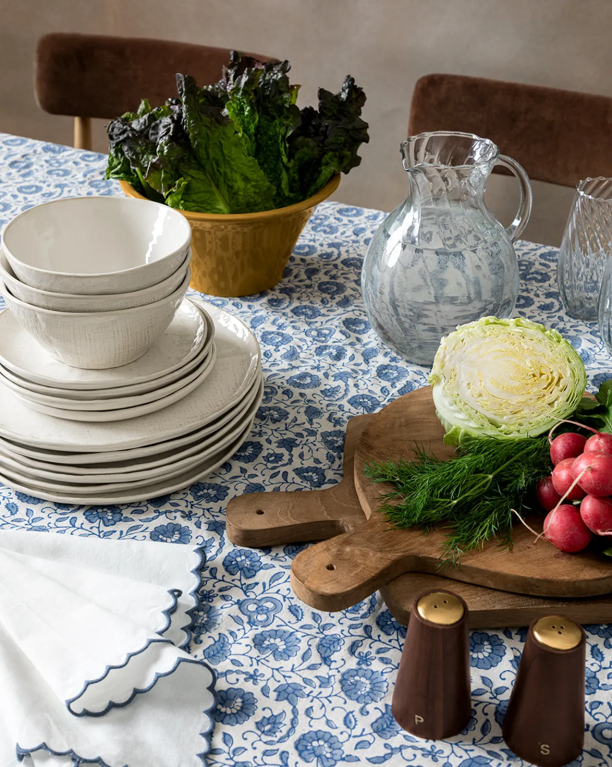 Scallop Border Napkins (Set of 4)