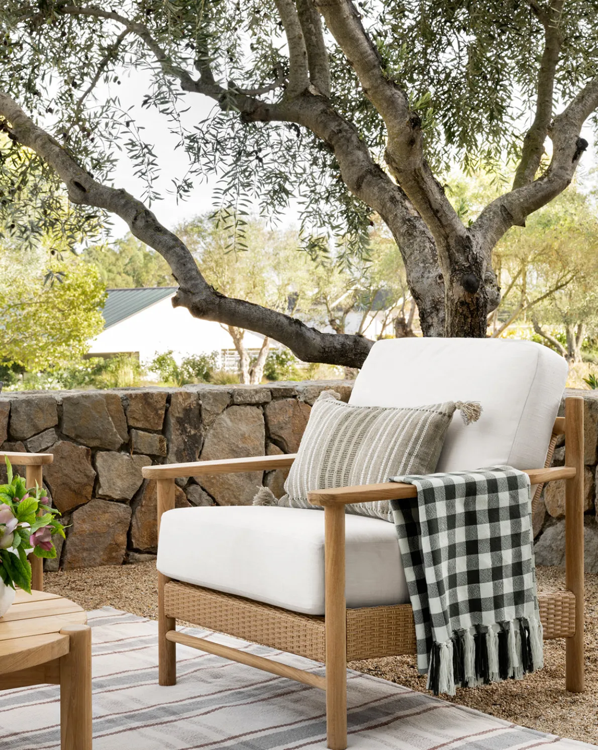 Simeon Outdoor Lounge Chair