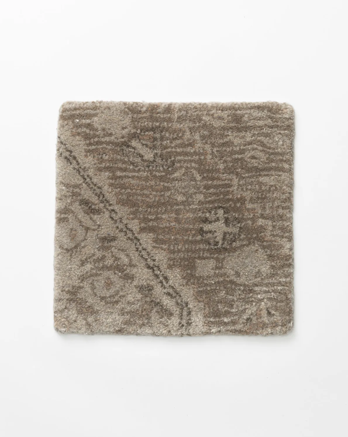 Siyara Hand-Tufted Wool Rug Swatch