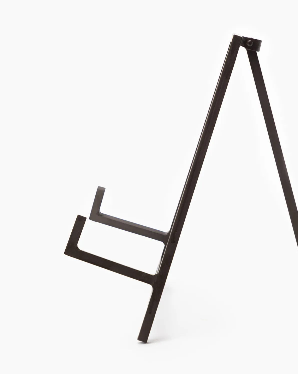 Studio Display Easel