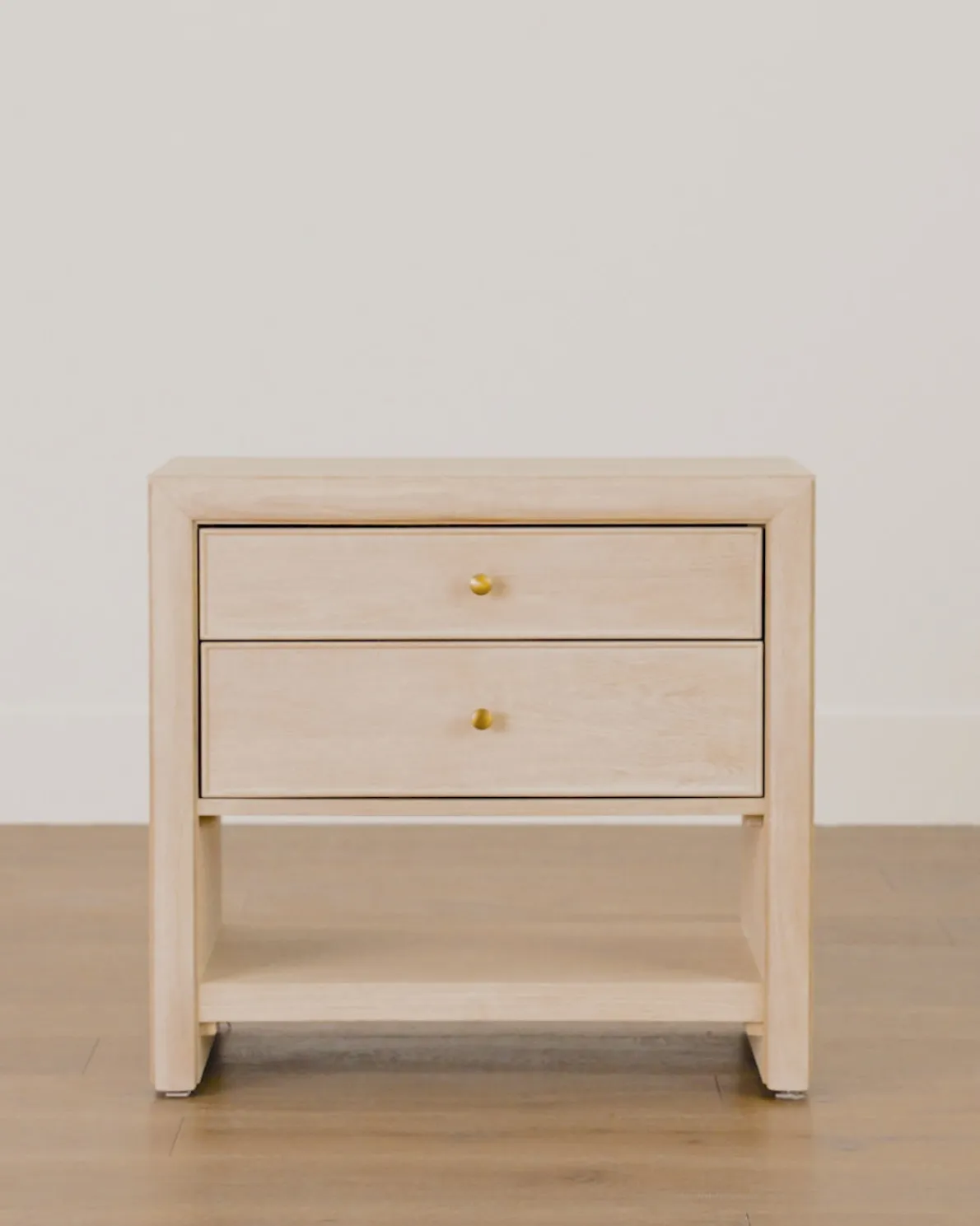 Tellerbeck Nightstand