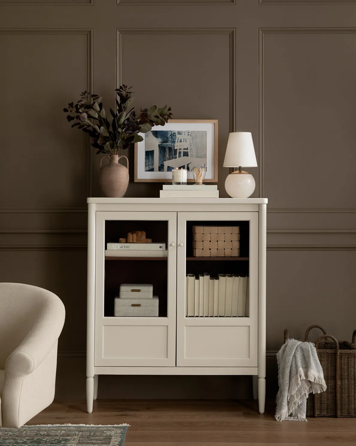 Terri Round Table Lamp