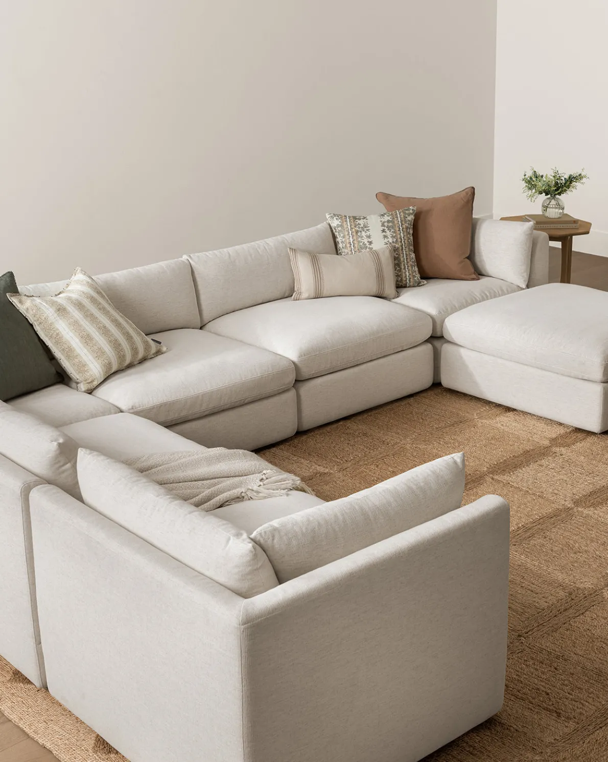 Vivienne Modular Armless