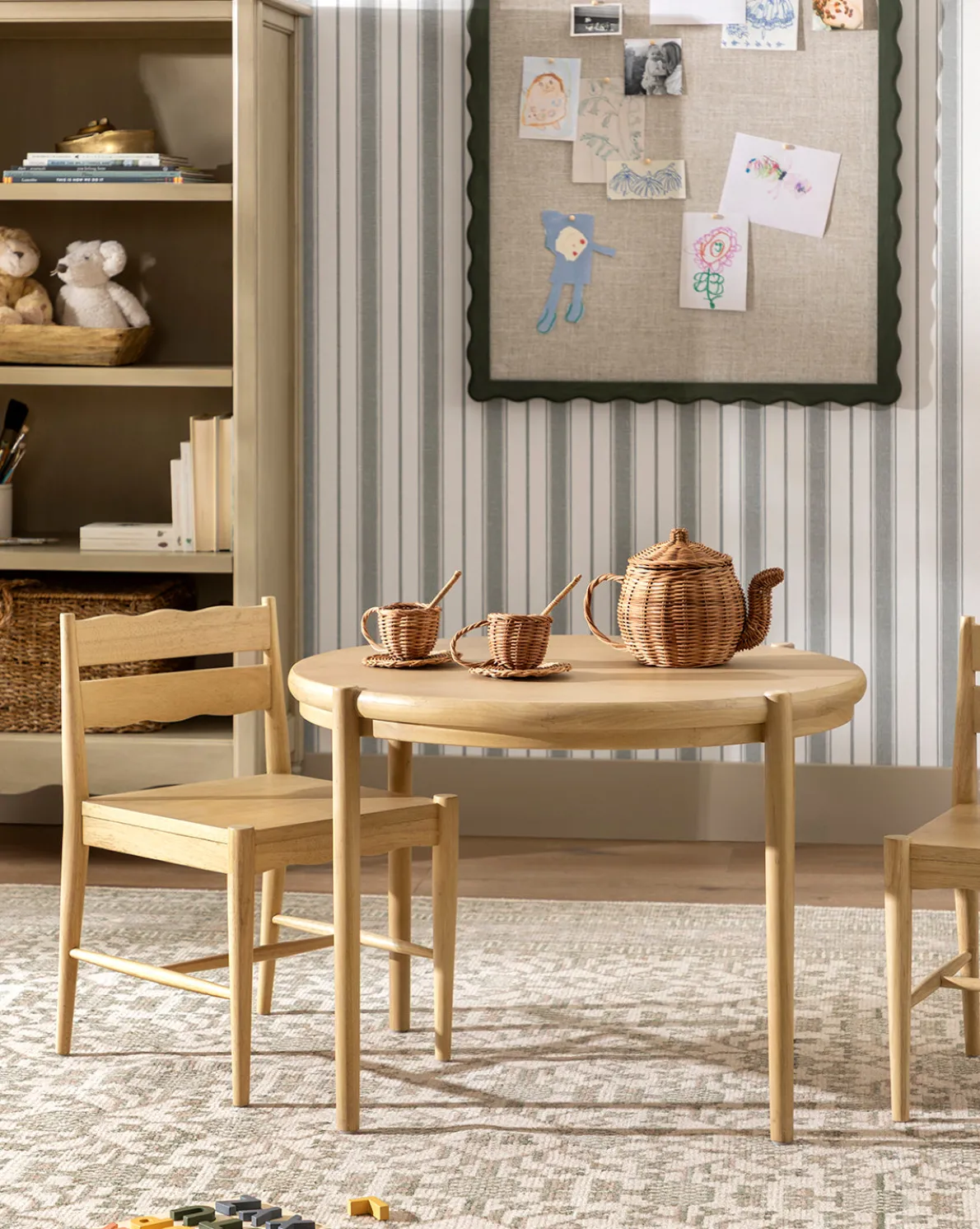 Woven Rattan Play Tea Set (Set of 7)